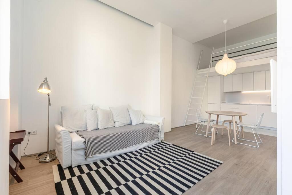 Moderno En El Corazon De Triana Apartment Sevilla Exterior foto